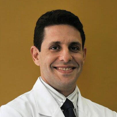 Dr.-Alexandro-Lima_Headshot_Website-Size